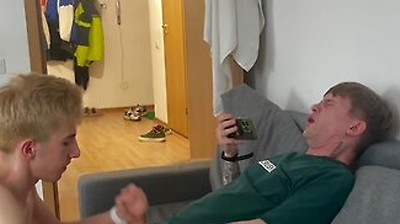 Twink Invited His Twink Friend With A Big Dick Over And Seduced Him Into Giving Him A Blowjob