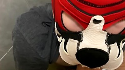 Young Guy Sucks Deepthroat Big Cock In Public Toilet
