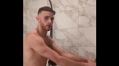 Chrispapixl Pounded His Bf Amirpounding In The Shower
