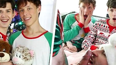 Dakota And Danny Stay On The Couch On Christmas Eve Expecting To See Santa &their Gifts Tonight With Nicholas Ryder, Danny Shine And Dakota Lovell