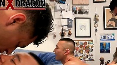 Slutty Bottom Bobo Chow Arches His Back For Kemono Dragons Rough Pounding - Damian Dragon