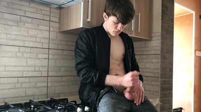 STEP SON Jerking OFF when his DADDY NOT IN HOME (23cm) / HUGE LOAD / 