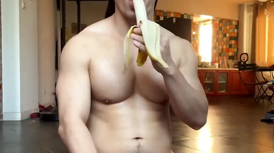Asian muscle 肌肉男