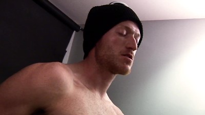 Lean Mucsle Guy Rubs one out