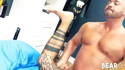 Huge Gay Tyler Reed Barebacks Hairy Teddy Torres