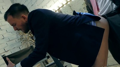 FRANKY FOX AND VADIM ROMANOV FUCK IN a CHANGING ROOM