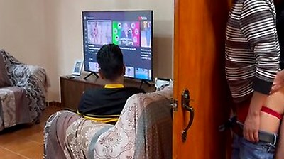 Despues Del Partido De Futbol Llegue A Casa Y Mi Novio Se Estaba Cogiendo A Un Desconocido Al Darme Cuenta Me Excite Y Me Fui Al Cuarto A Cogerme Al Desconocido Para Sacar Toda Mi Leche 9 Min