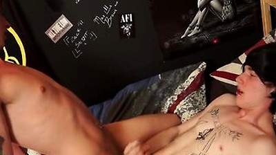 Really Hot Twinks Suck Dick And Fuck