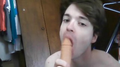 Horny Twink Niko Springs Sucks On Dildo Before Work