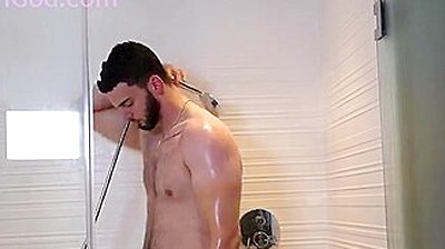 Carlos Hairy Man Rubs One Out