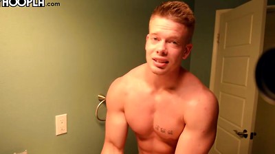 Jimmy Bona BOTTOMS And Takes FACIAL From Max Summerfield