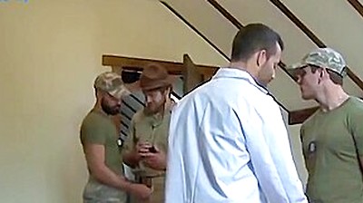 Military Hunks Are Penetrated In Foursome While Masturbating Stepdaddy Sex Files - Bus
