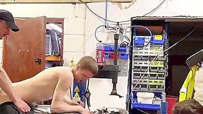 Ginger Lad Gets More Than 1 Oil Change