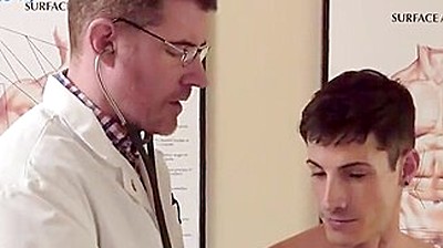 Hung Doctor Fucks Tiny Patient Bareback During Physical Bussyhunte