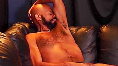 Bbc Cutie Saul Leinad Playing With His Massive Cock