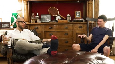Dad&rsquo;s Man Cave Chapter 1: The Apple Of His Eye
