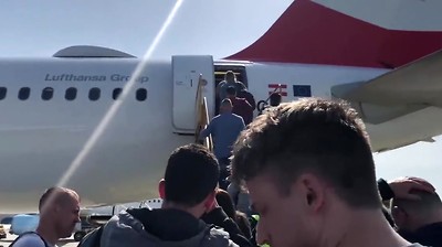 Price Hogan Jerks Off On Airplane To Europe