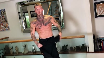 Young Straight & Muscular Nathan
