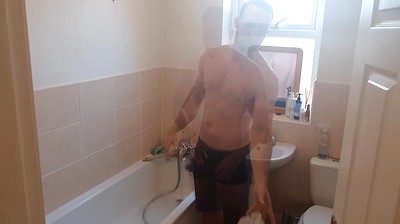Straight & Muscular Rich