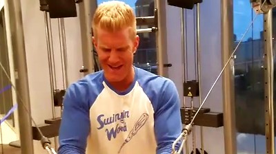 Johnny Flexes