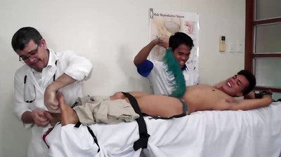 Doctor Tickles Argie