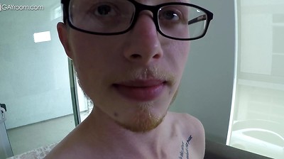 Zach Covington get interviewed and fucked in a Gay Casting.