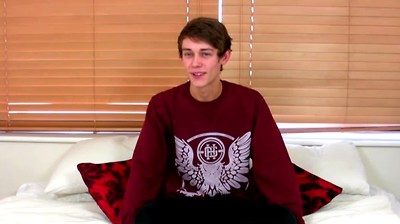Big-Dicked Bisexual Boy - Jamie Sykes