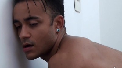 Tyler Mendes Barebacks Rick Vegas