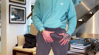Young Muscular Straight Stud Wanks his Huge Hard Uncut Cock & Shoots his Load Over his Six Pack!