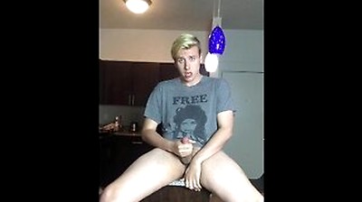 Cumming In The Kitchen