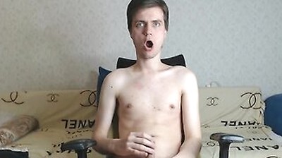Masturbaciya. Ochen Mnogo Sperm