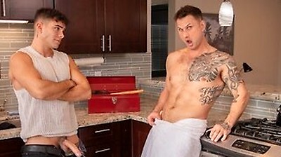 Tatted Blain Oconnor Seduces Jcok Landlord Damian Night In Steamy Scam