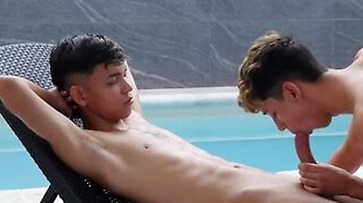 Ricky Montes Blows Slim Rich Huge Dick After Steamy Massage