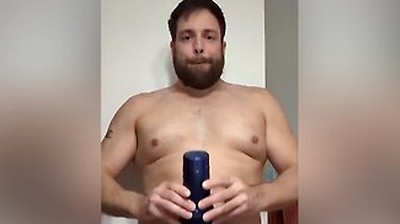 Deep Strokes In The Fleshlight