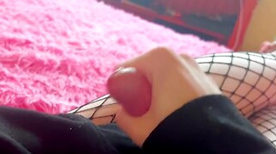 Femboy Cums On Himself After A Tough Day To Feel Better (*w*)