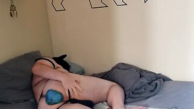 Pup Gets Knotty