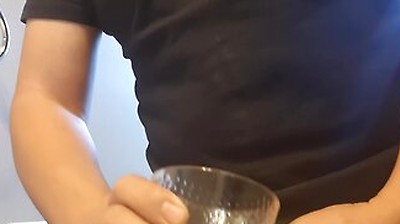 Pinoy Celebrity Host Jakol !!! Pinutok Sa Baso