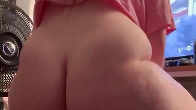 Chubby Femboy Rides A Dildo And Shakes His Ass While Playing Call Of Duty