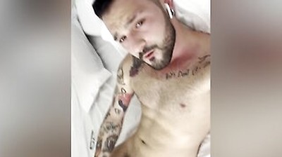 Igor Lucios - Chilling Horny After Training: Sweaty Jerk-off, Socks On, Steamy Release
