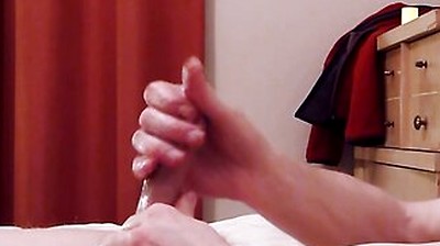 This Weeks Wank: The Last Thing I Do Before Bed
