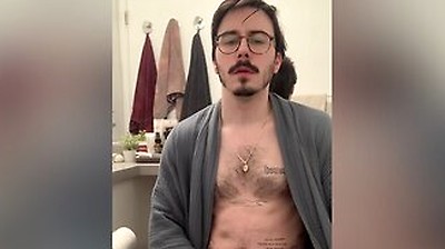 Bulging In My Robe And Jerking Off