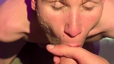 Stranger Twink Sucked Big Cock In Sauna