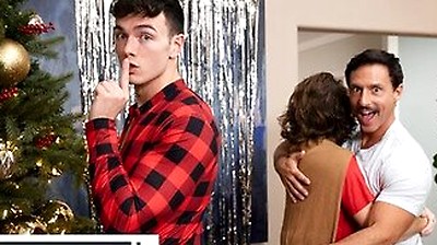 Reese Rideout Sneaks Behind Clark Reid For A Naughty Fuck While His Bf Is In The Kitchen