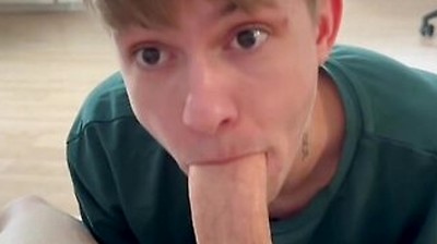 Twink Invited His Twink Friend With A Big Dick Over And Seduced Him Into Giving Him A Blowjob