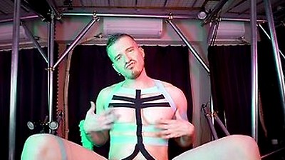 Muscular Fisted His Own Ass Before Riding Dildo - Axel Abysse