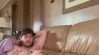 Solo Male Pleases And Edges His Self In Living Room With Loud Moaning