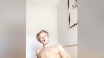German Twink Is Jerking Off Until He